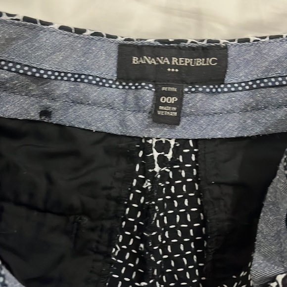 Banana Republic Shorts - Picture 2 of 3